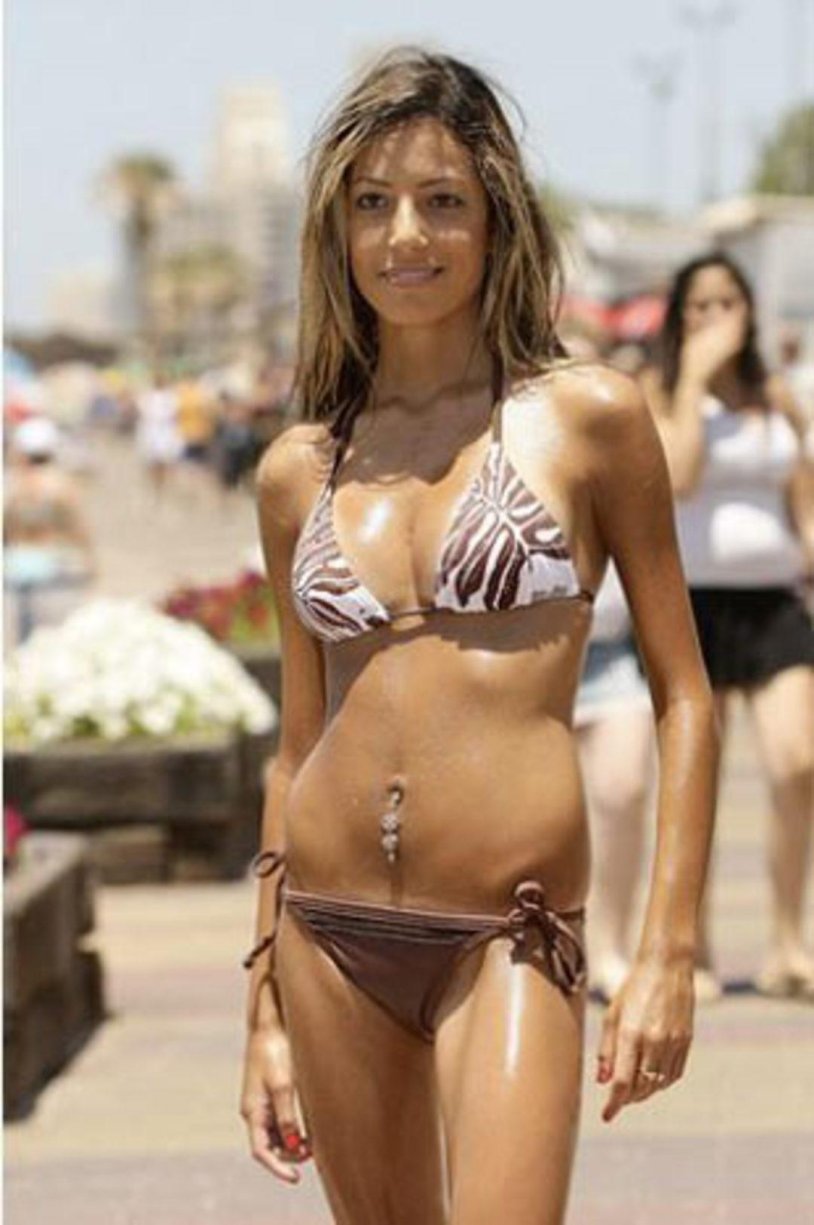 Jewish women in bathing suits