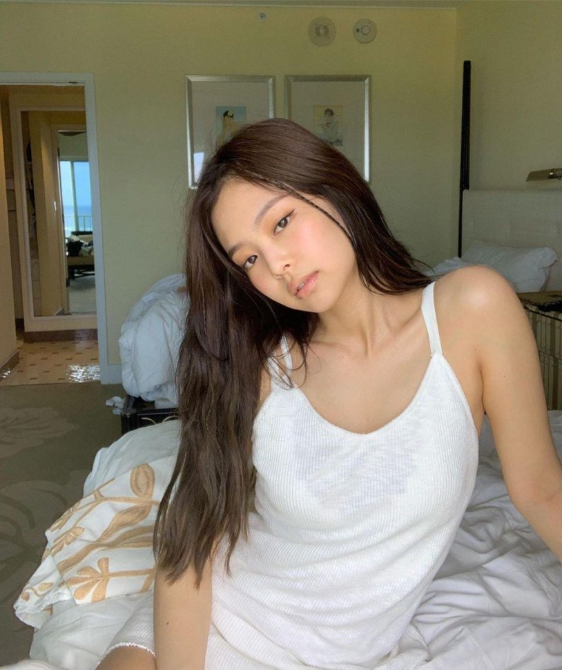 Jennie 19+