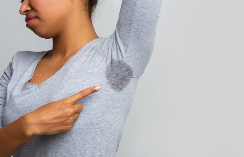 Wet armpits of girls