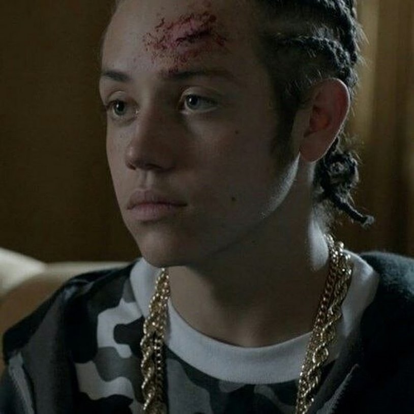 Ethan Cutkosky Shameless