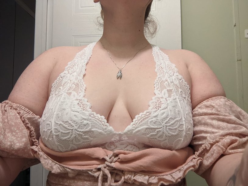 Luka Megurine with big breasts