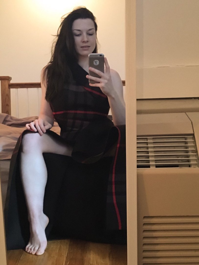 Jessica Stojadinovic legs