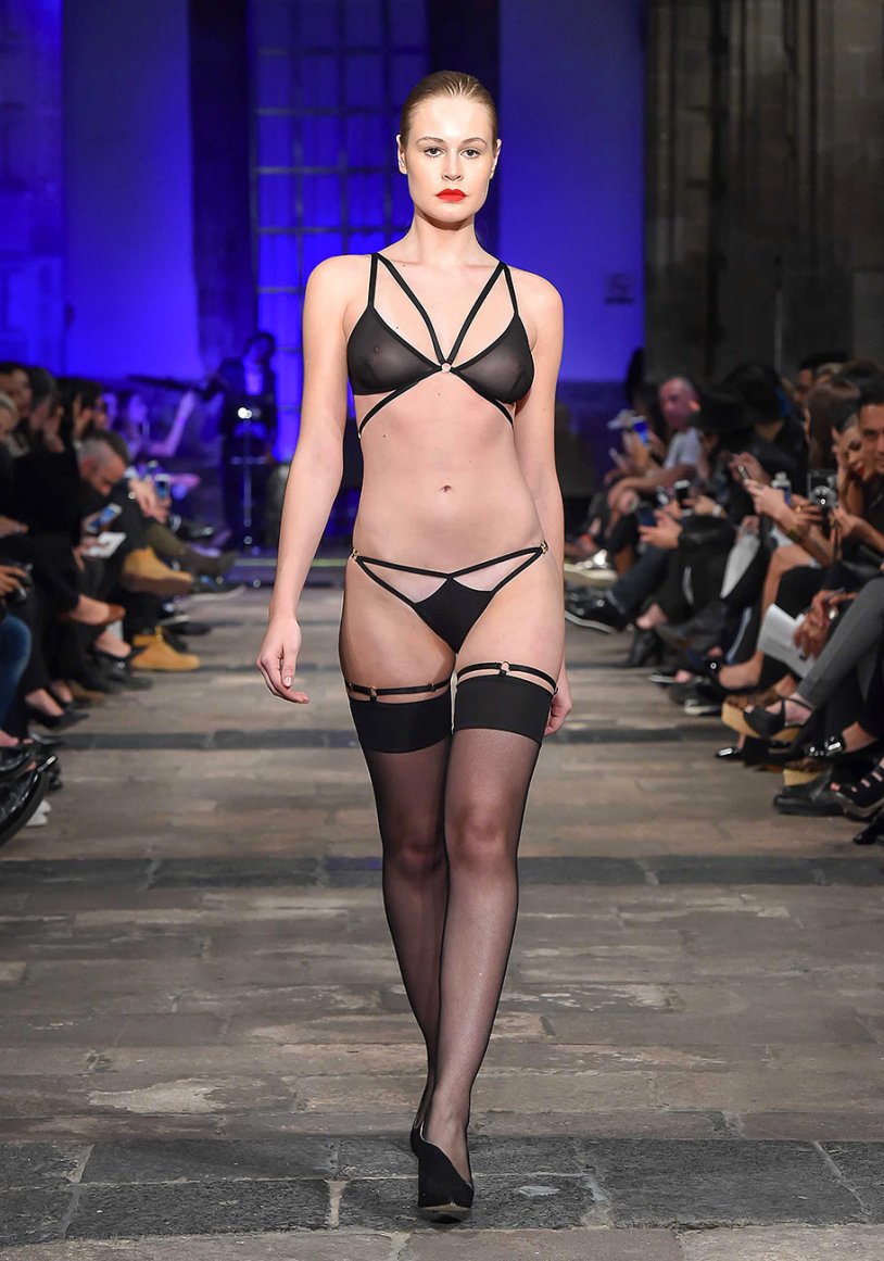 Girls Underwear Show