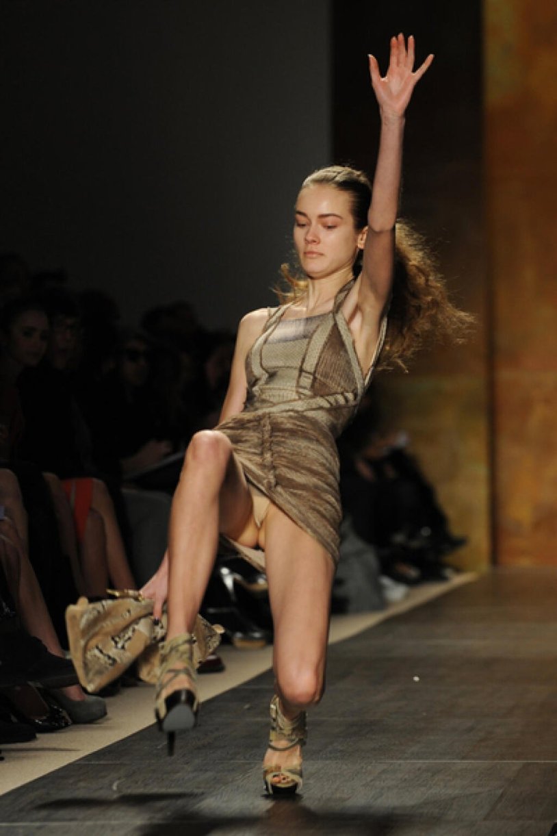 Defile Lux collection dresses