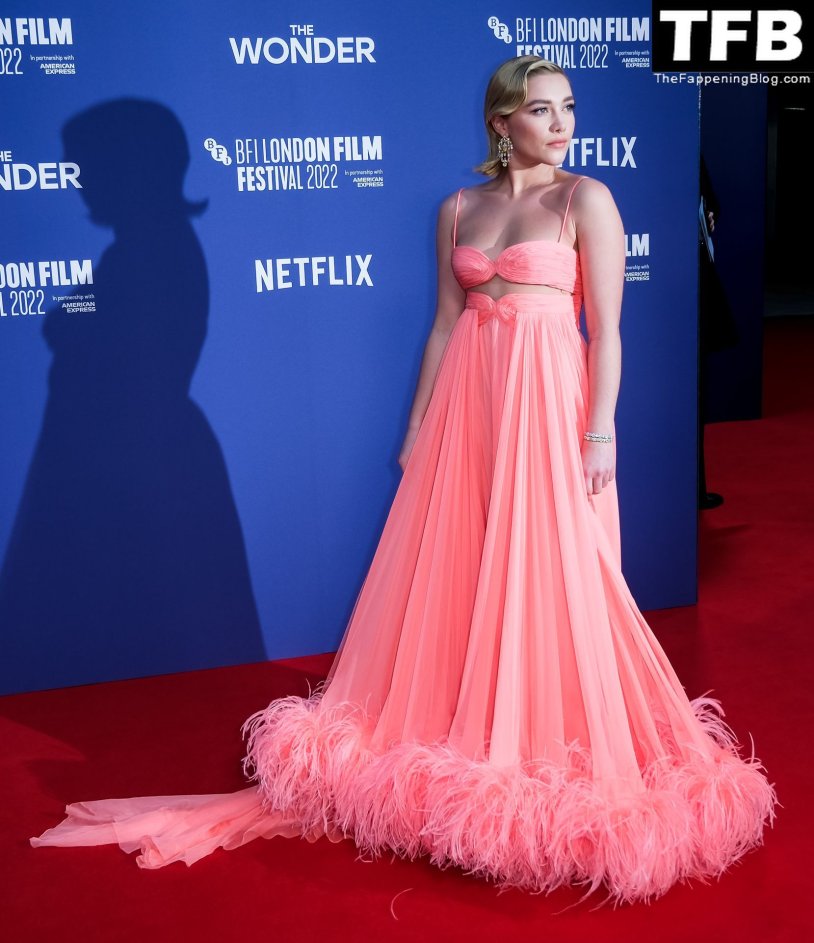 Florence I drink on the red carpet