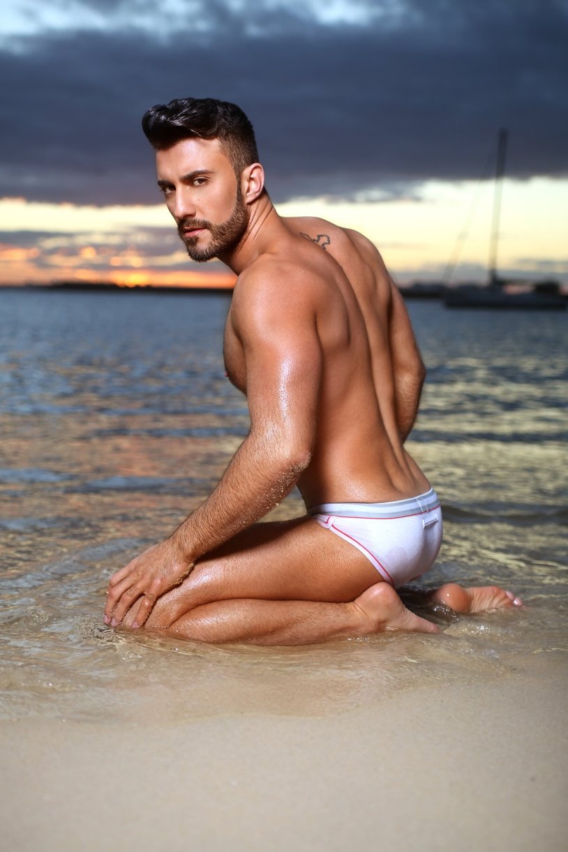 Naked guys Argentines