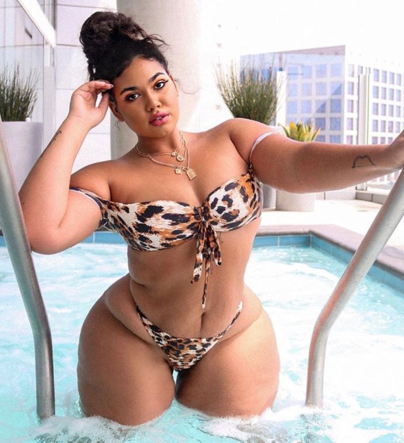 Olesya Raspanova model plus