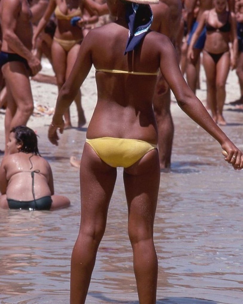 Copacabana beach Rio de Janeiro girls