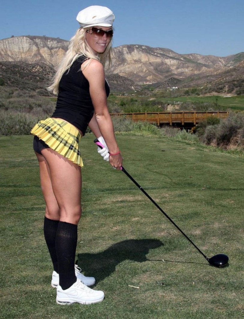 Kendra Wilkinson in a miniskirt