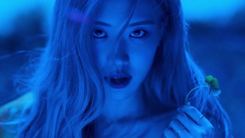 Rosé Blackpink Keel ZIS Love