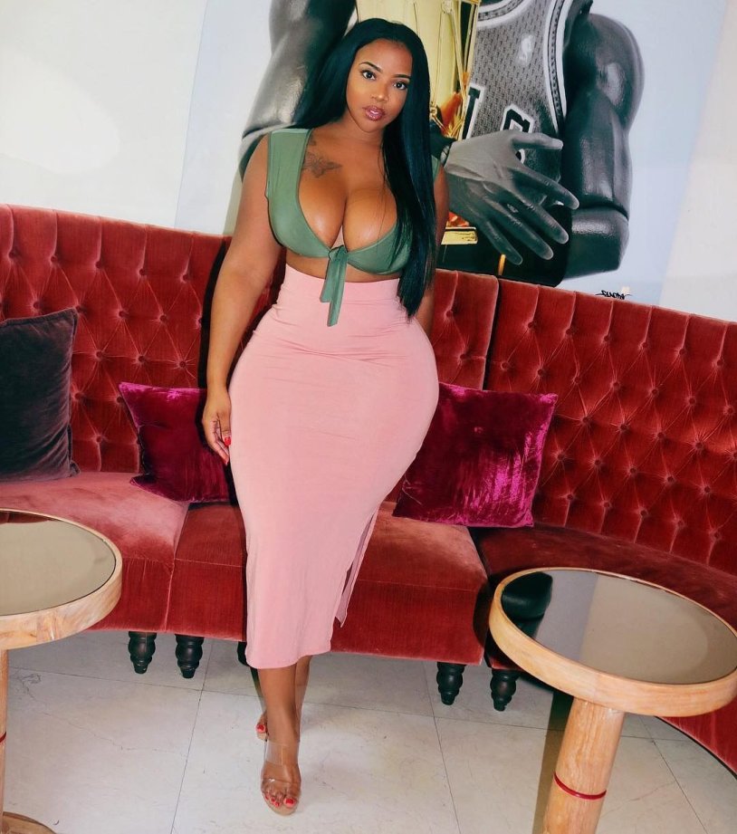 Brianna Francisco in jeans