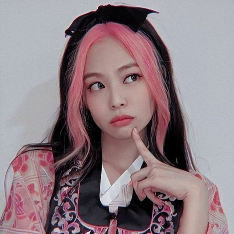 Crown Black Pink pink