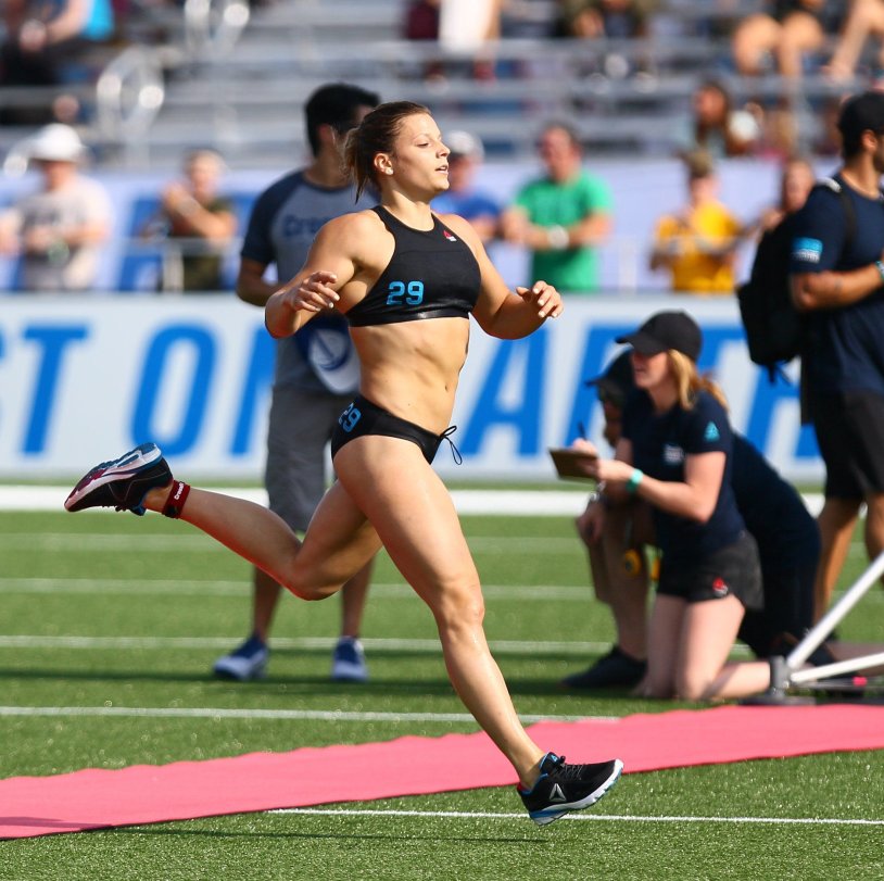 Laura Horvath CROSSFIT