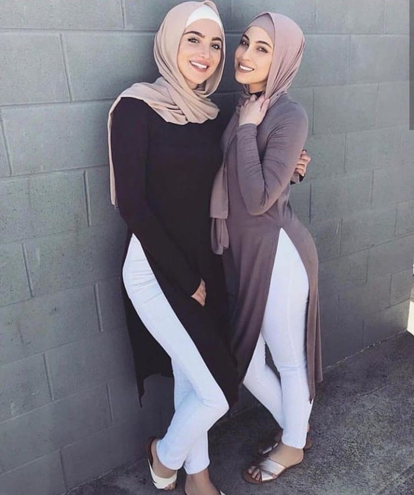 Muslim sisters