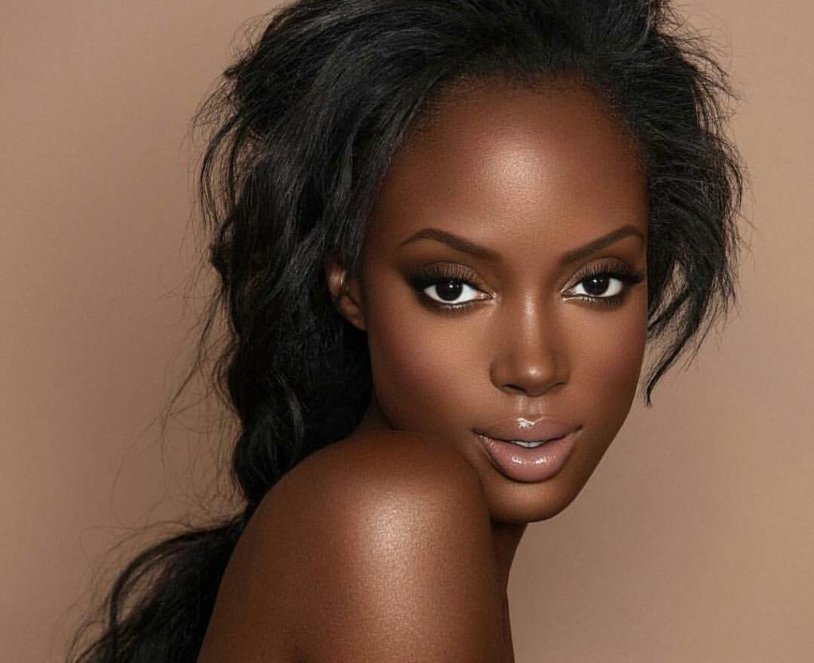 Black girl with White Lady