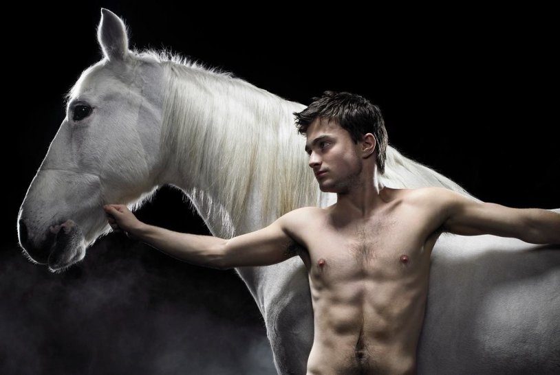 Naked Daniel Radcliffe