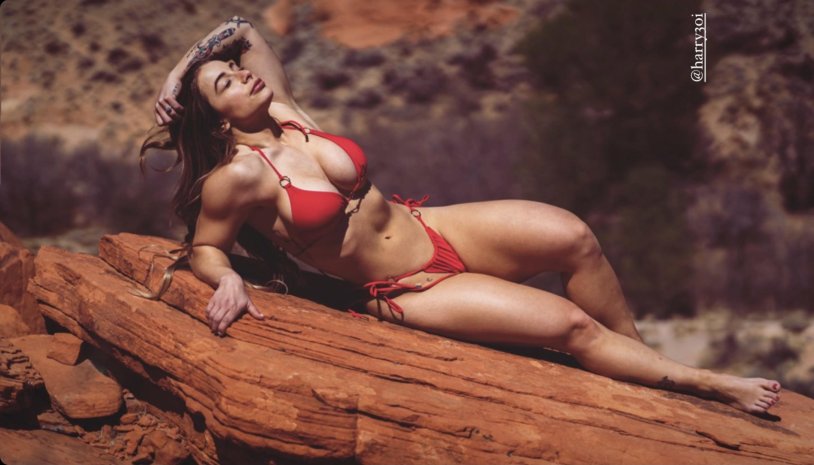 Maddie Mae erotic photoshoot