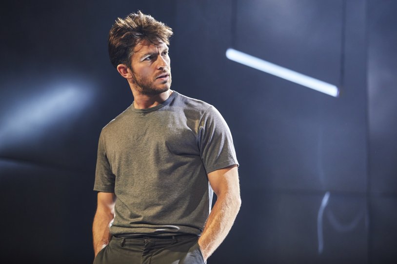 Jonathan Bailey and Flora