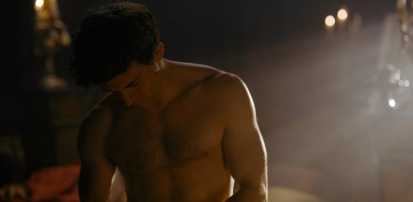 Jonathan Bailey nude