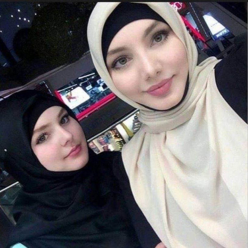 Chechen girls in hijab