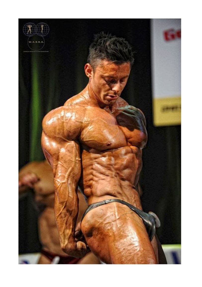 Bodybuilder Mattia vecchi