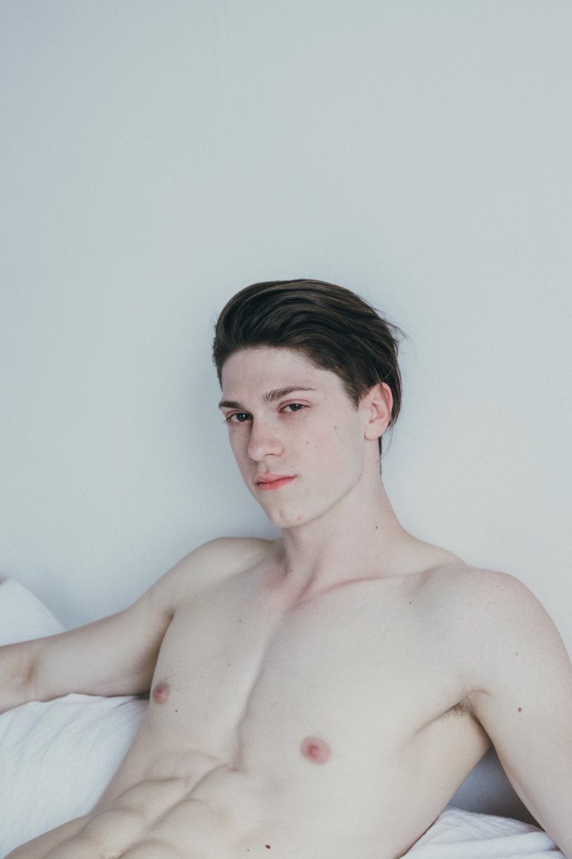 Mattia Pecchini naked