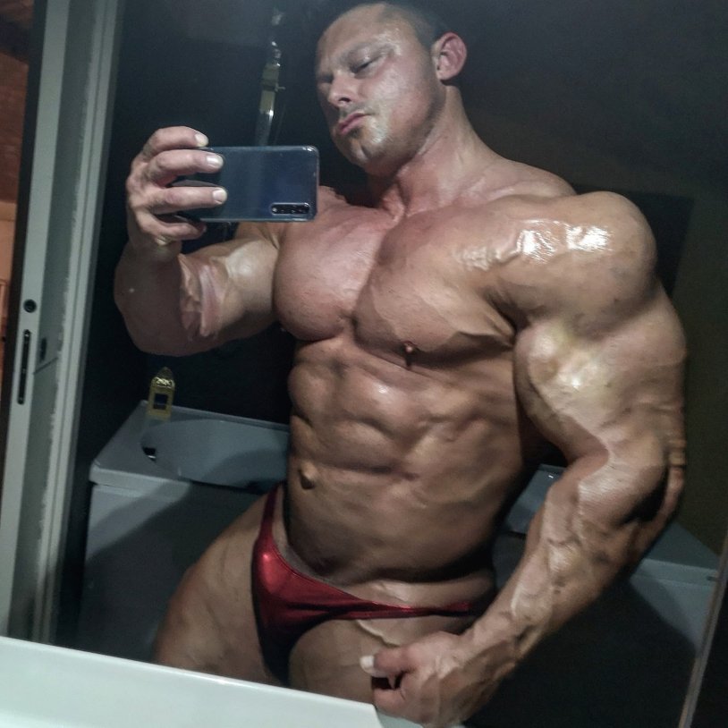 Bodybuilder Mattia vecchi