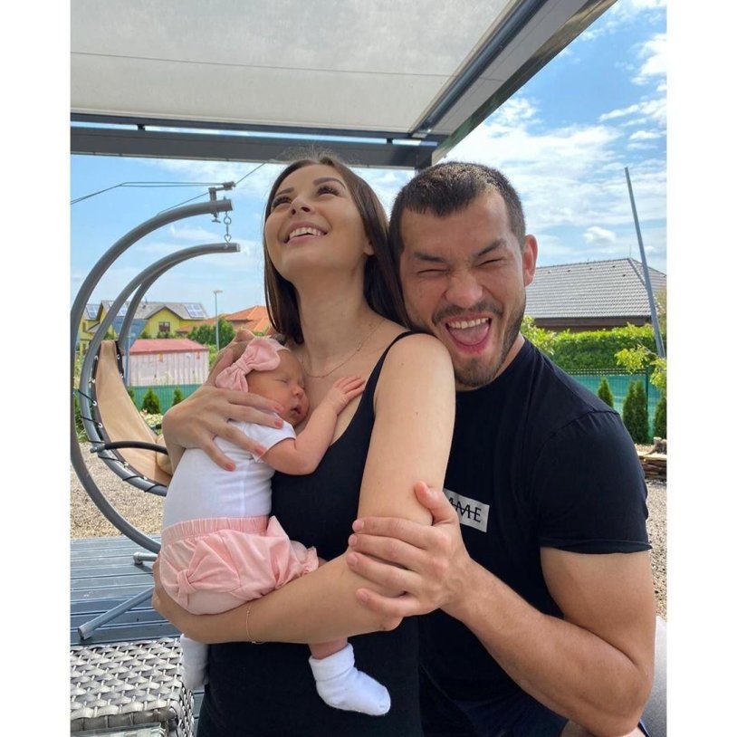 Monika Bagarova Mahmud Muradov