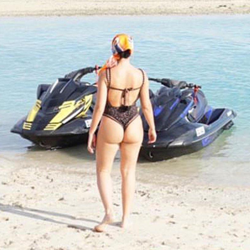 Georgina Rodriguez in a bikini without photoshop