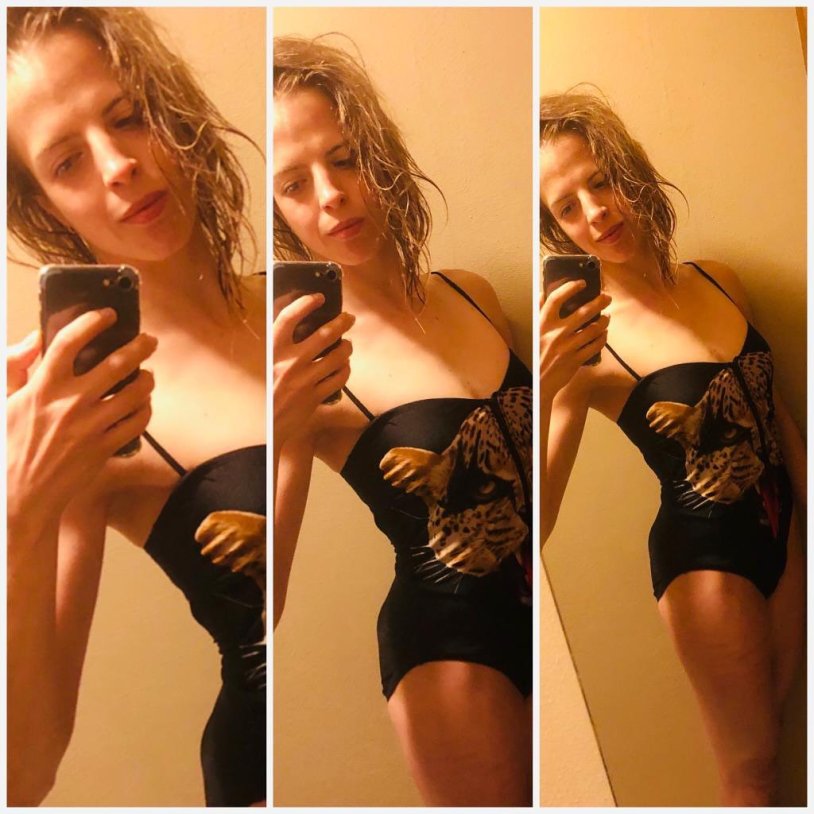 Carolina Costner Sexy