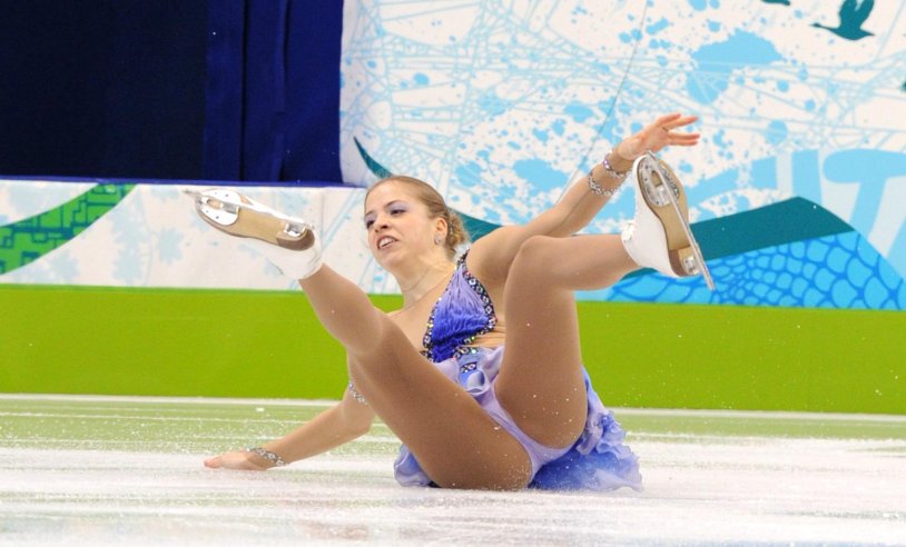 Carolina Costner figure skater
