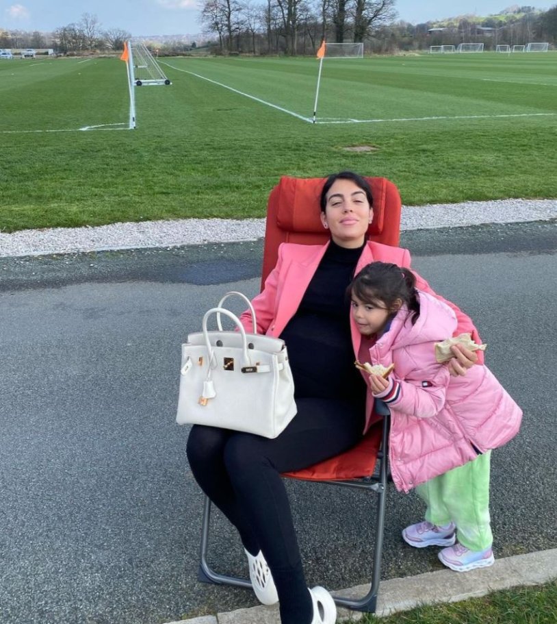 Georgina Ronaldo 18+