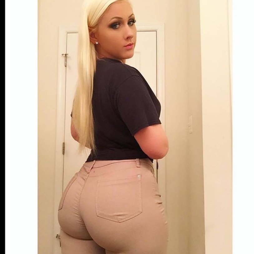 Cameron Canada Big Ass