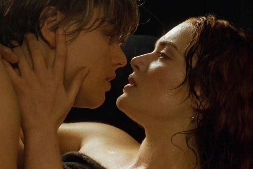 Kate Winslet bed scene