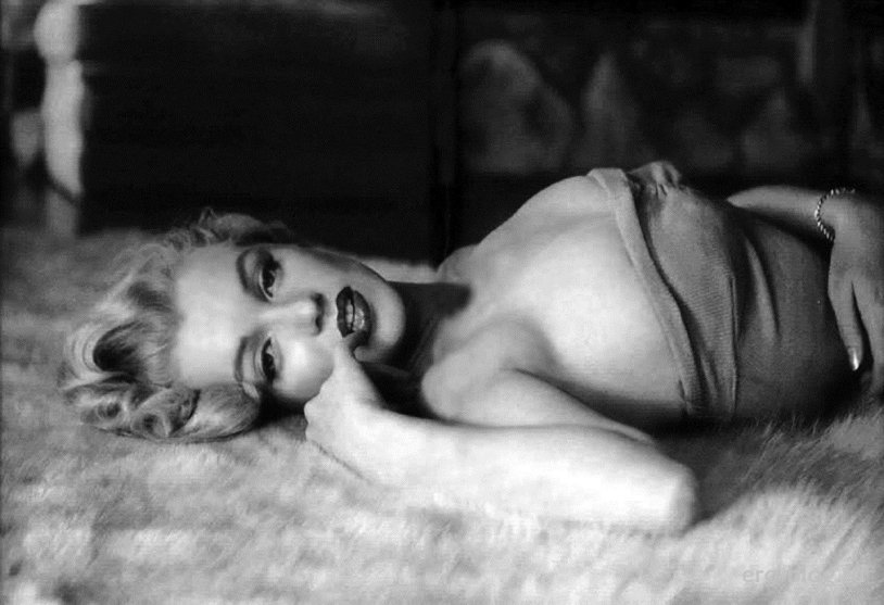 Marilyn Monroe topless
