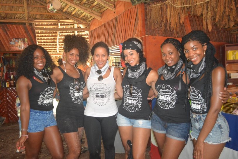 Dominican Republic girls