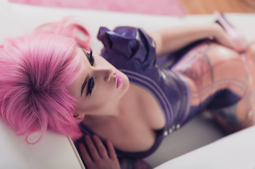 Ladies with pink hair