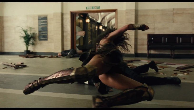 Gal Gadot 18 wonder woman