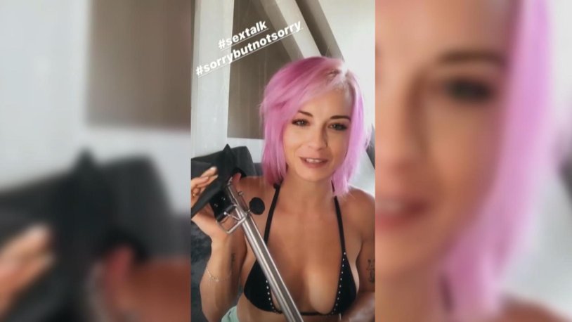 Ellie Moore full stream