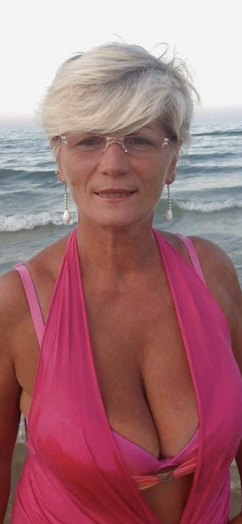 Older women with big cleavage