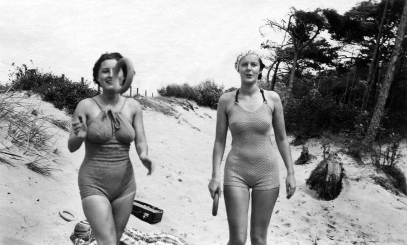 Girls on the beach, Kranz, Germany, 1937