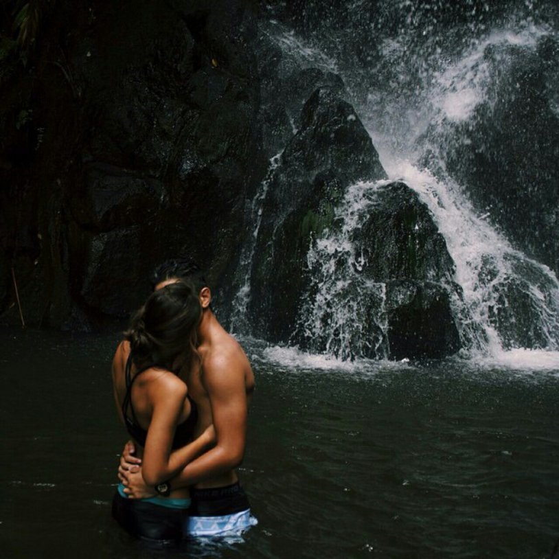 Kiss under the waterfall