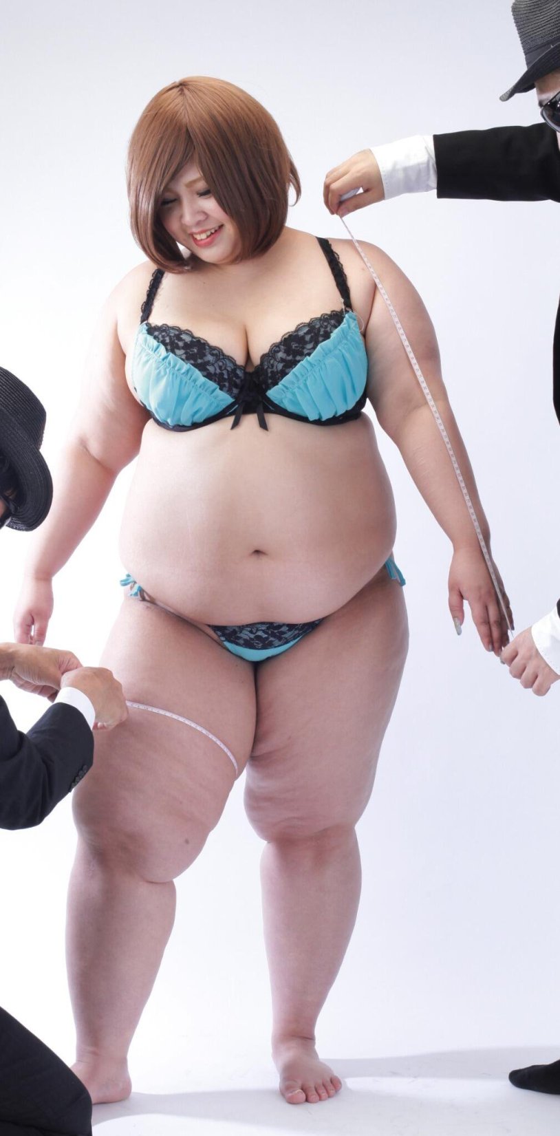 Curvy Asian women in swimsuits