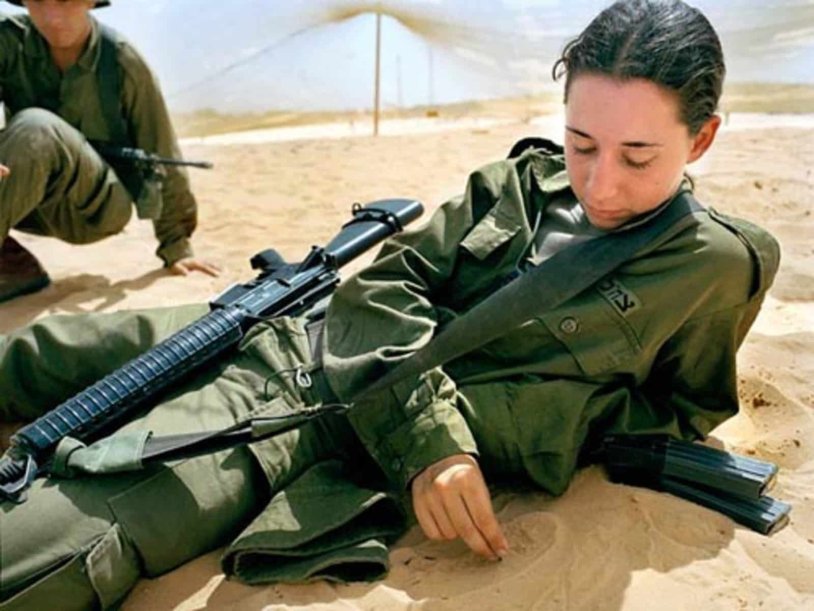 Israel soldier girls