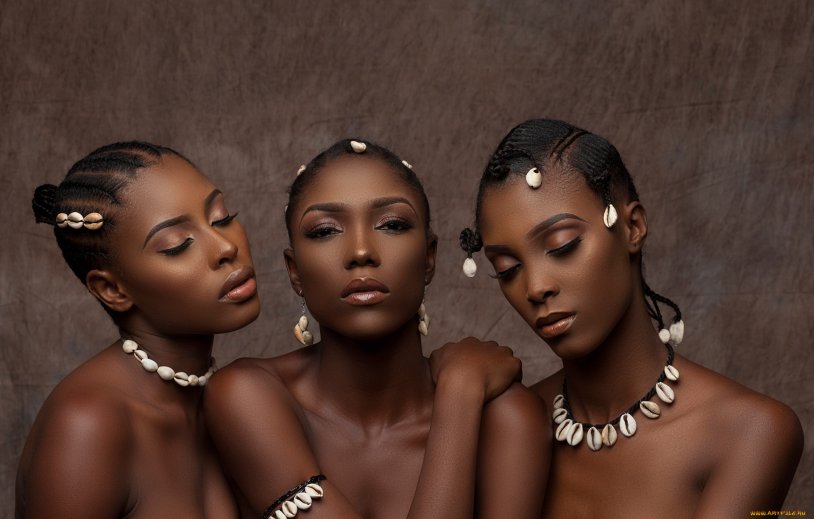 Queen of Darkness - Nyakim Gatweh - model from South Sudan