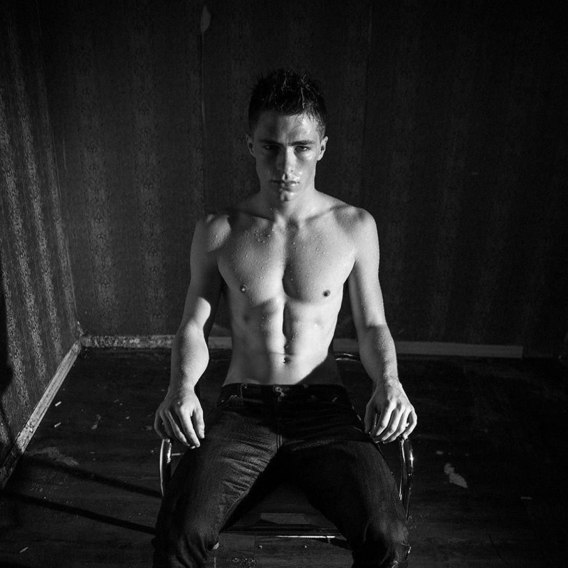 Colton Haynes nude pics