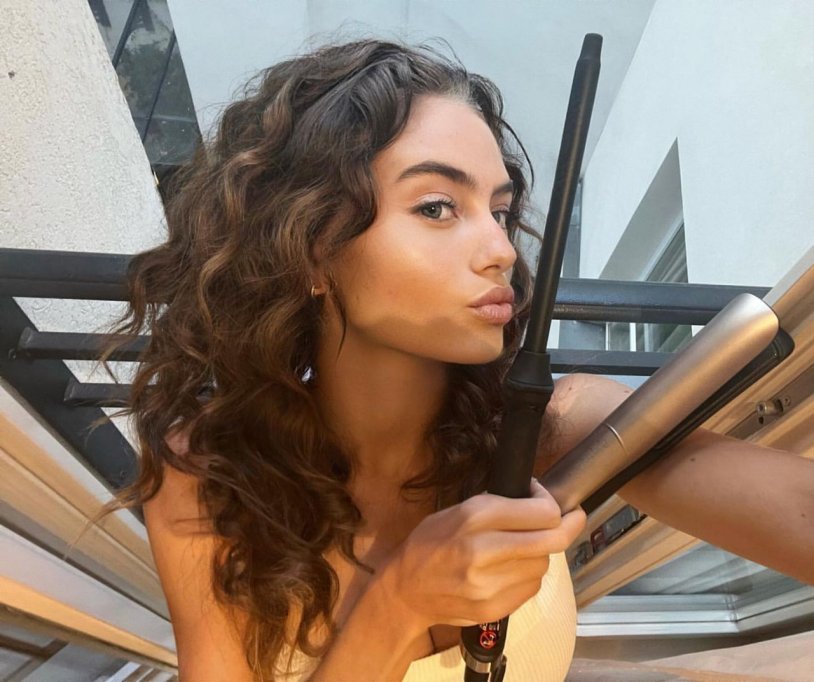 Curly hair hairstyle