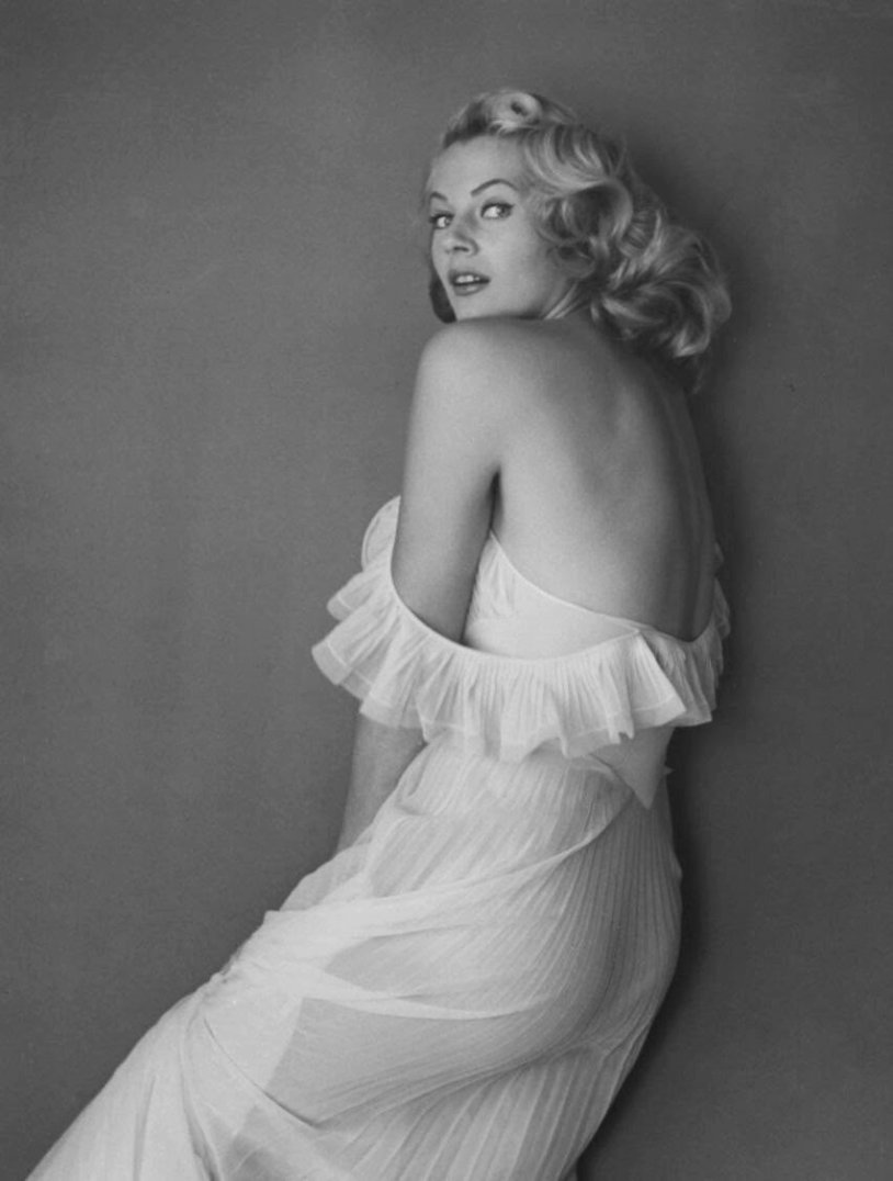 Swedish actress Anita Ekberg
