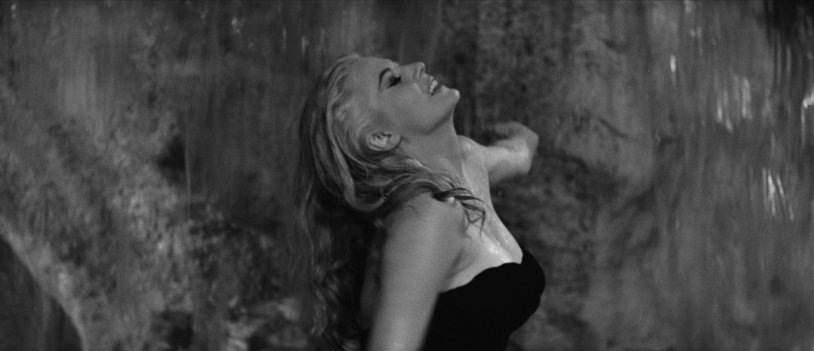 Sweet Life Fellini Fountain