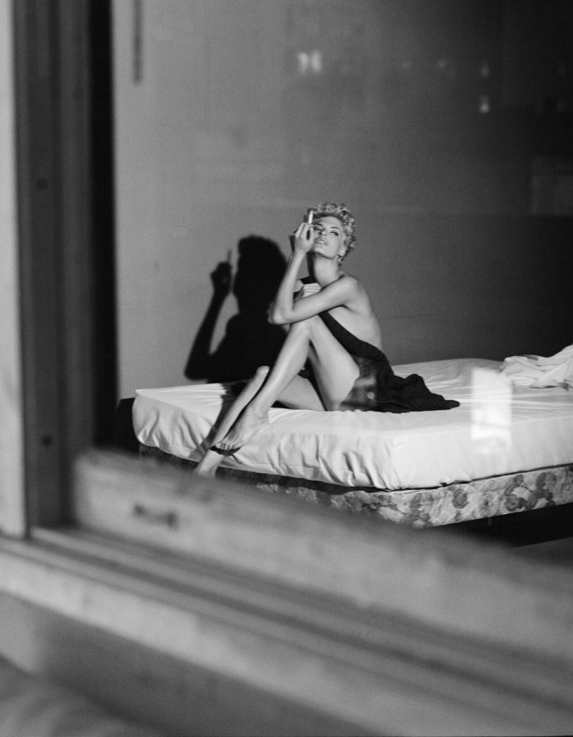 Photo shoot in the style of New